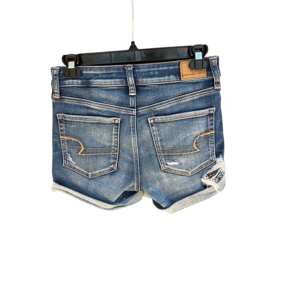 AMERICAN EAGLE BLUE DISTRESSED DENIUM JEAN SHORTS SIZE 2 - Picture 2 of 6
